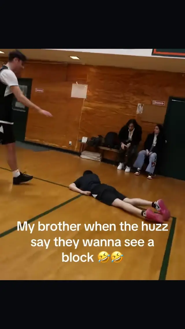Oh nah. 😭😂 (@Hollywood_zoovier) #basketball #bball #funny #fail #frie...