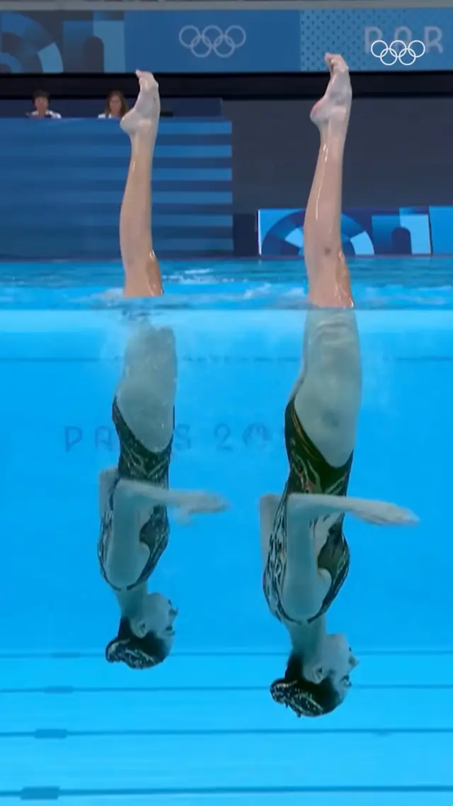 Imagine winning Olympic gold with your twin sister! 🥹🥇🥇 Did you know ...