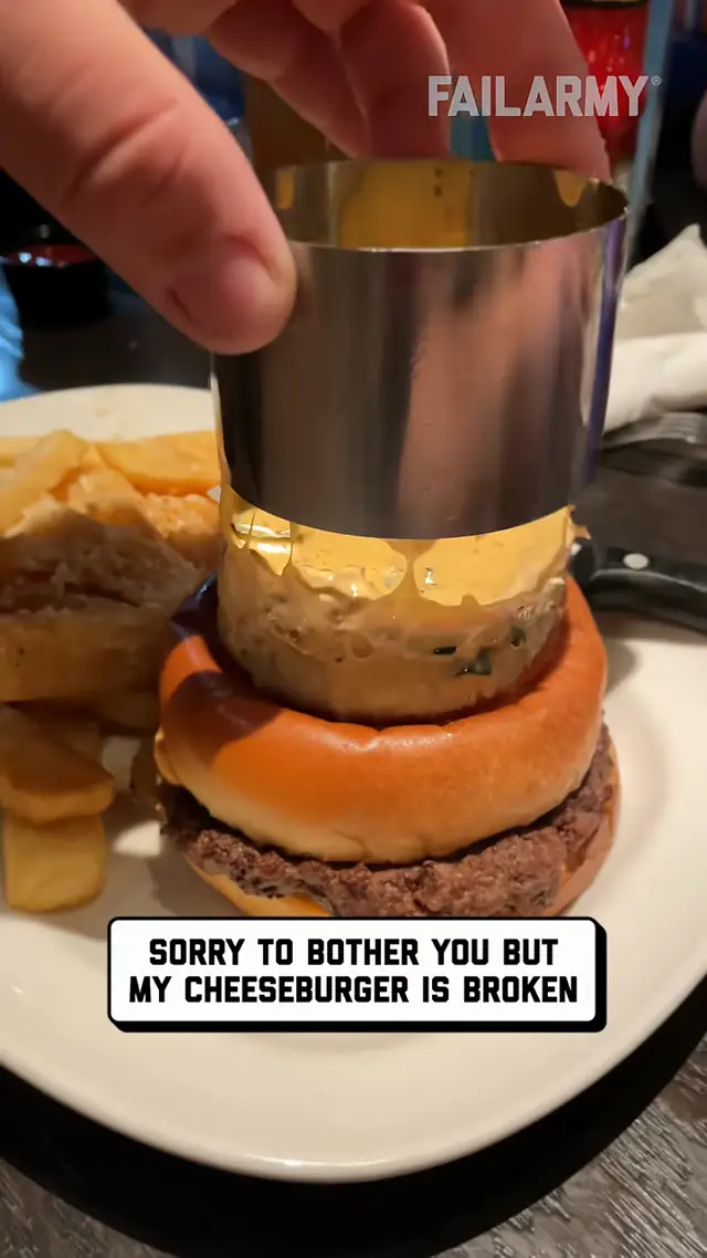 shoulda just ordered my usual 😩 🤣 #foodfail #nationalcheeseburgerday ...